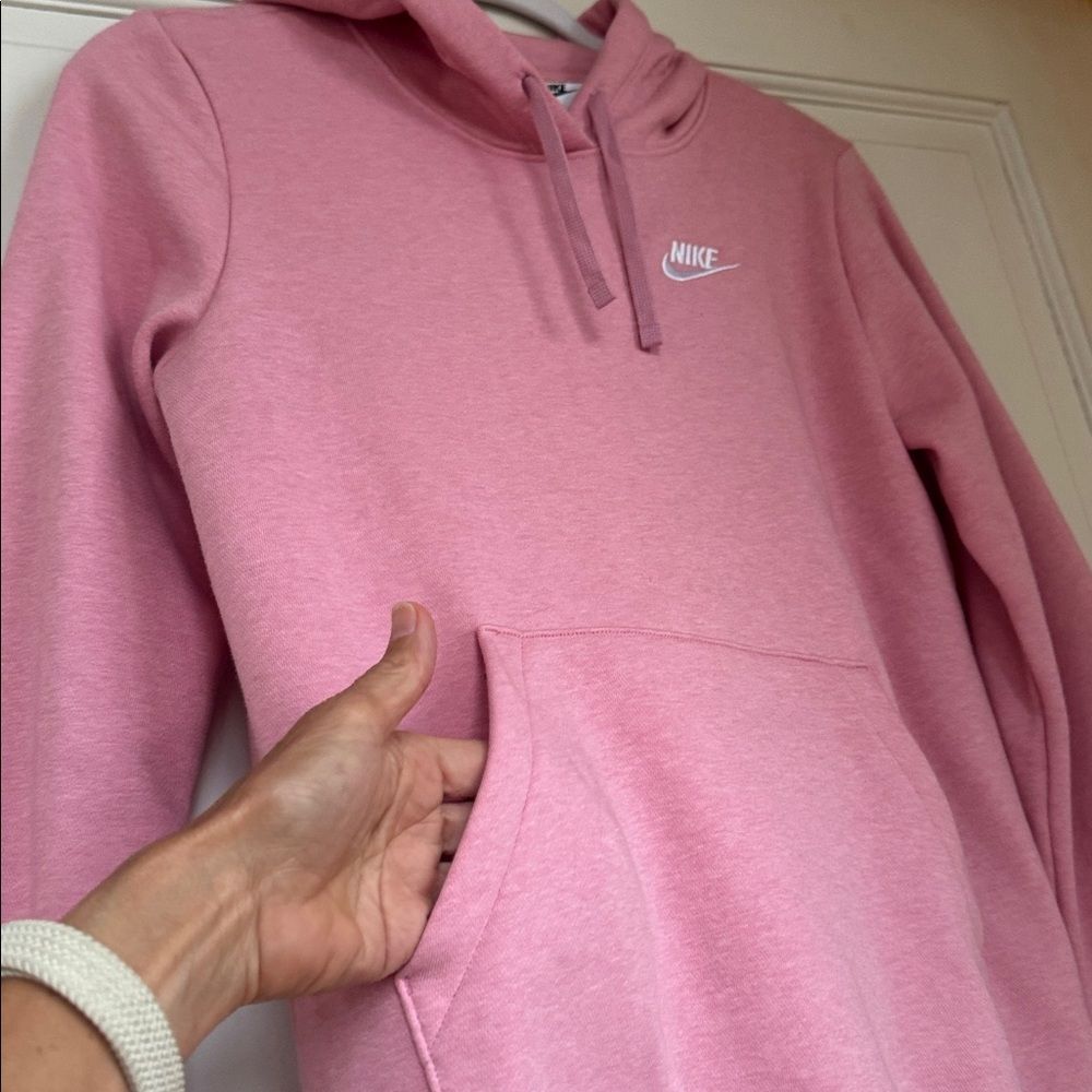 Nike Women's Pink Hoodie - Picture 3 of 7